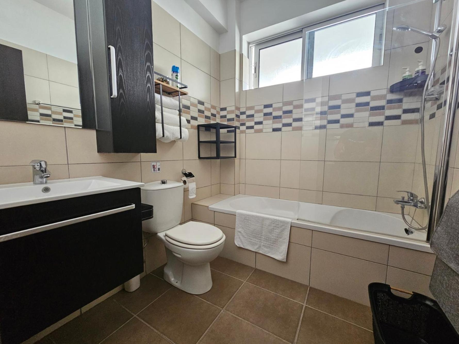 Nina Court Residence - University Of Cyprus - Aglantzia Екстер'єр фото